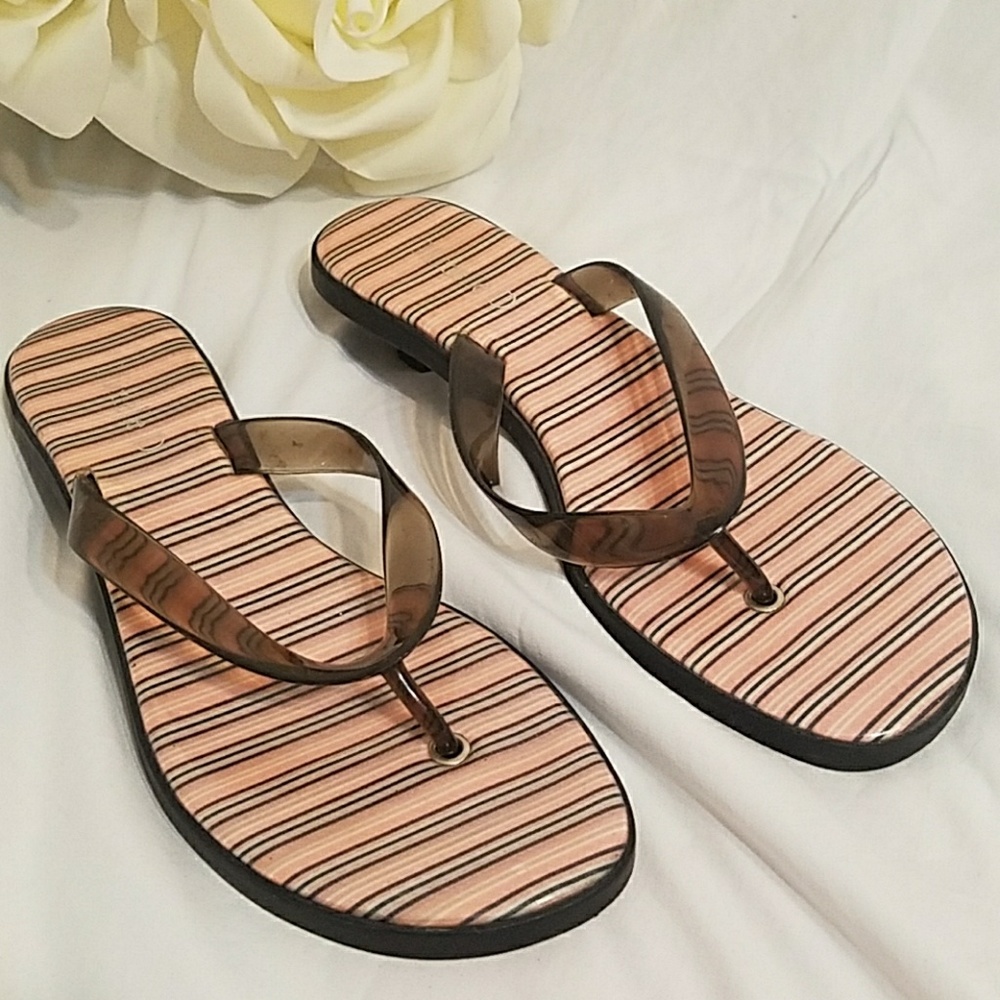 Michelle D Pink & Black Low Heel Sandals Size 8.5